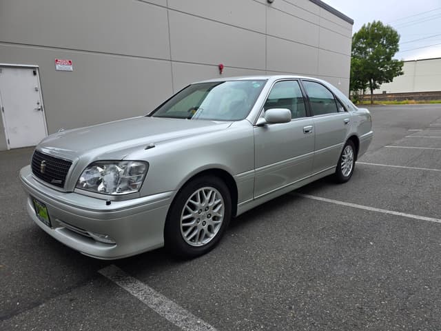2000 Toyota Crown JDM car for sale — photo 3 of 13