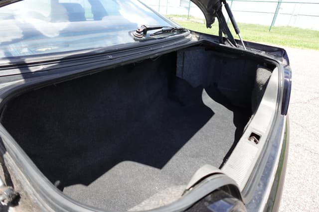 1998 Nissan Skyline JDM car for sale — photo 17 of 19