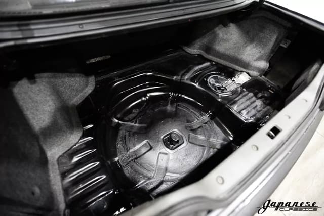 1992 Nissan Skyline JDM car for sale — photo 16 of 24