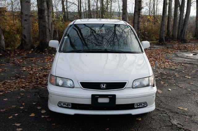 1998 Honda Odyssey JDM car for sale — photo 2 of 25