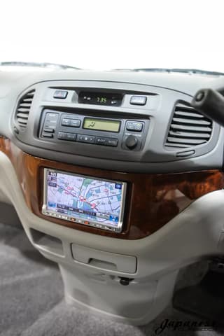1998 Toyota HiAce JDM car for sale — photo 11 of 25