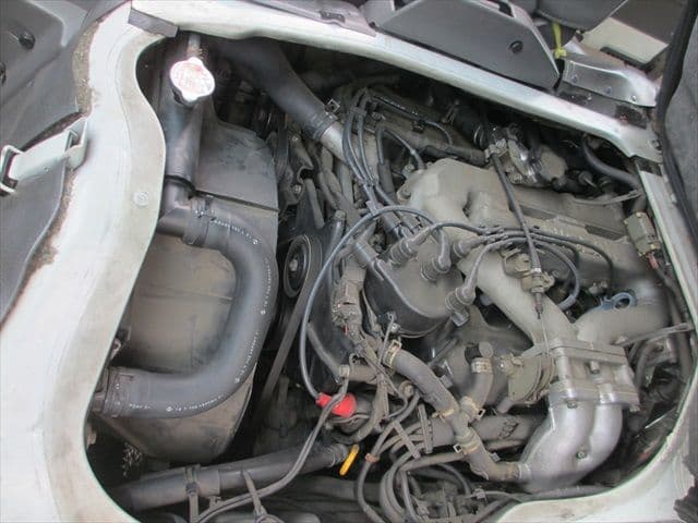 1999 Nissan Caravan JDM car for sale — photo 4 of 25