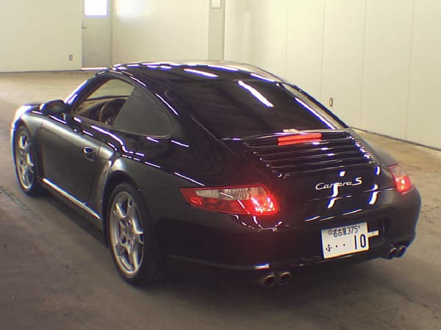 2005 Porsche 911 JDM car for sale — photo 2 of 8