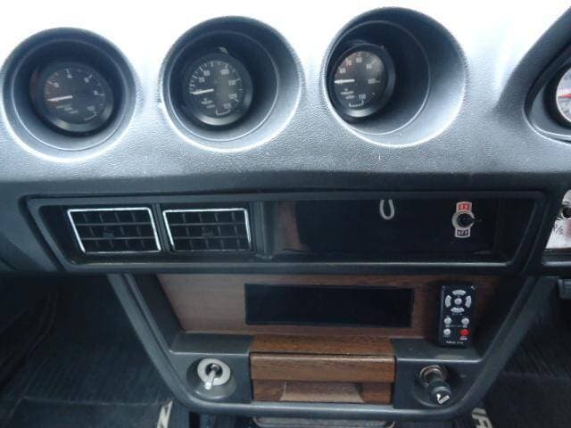 1983 Nissan Fairlady Z JDM car for sale — photo 5 of 18
