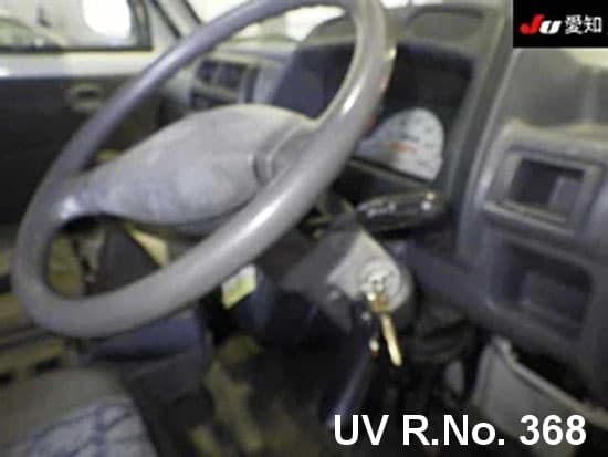1998 Mitsubishi Minicab JDM car for sale — photo 6 of 9