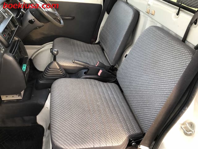 1999 Daihatsu Hijet JDM car for sale — photo 10 of 22