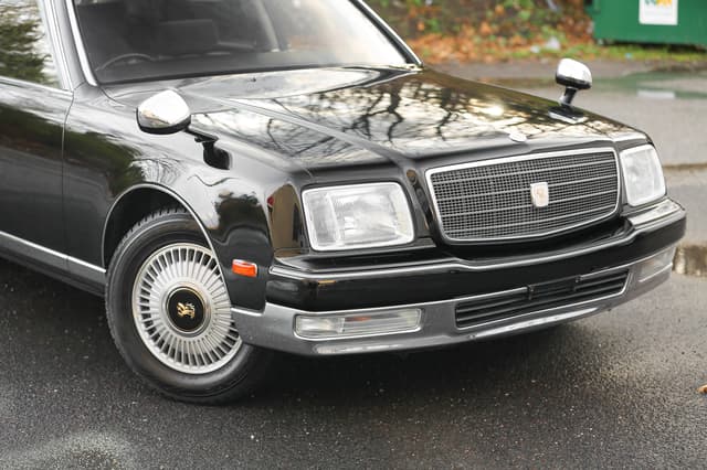 1997 Toyota Century JDM car for sale — photo 13 of 25