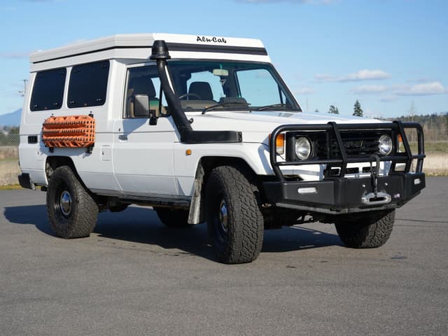 1992 Toyota Land Cruiser JDM car for sale — photo 2 of 10