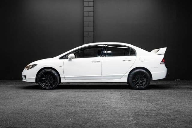 2009 Honda Civic JDM car for sale — photo 7 of 18