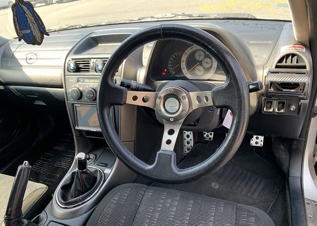 1999 Toyota Altezza JDM car for sale — photo 7 of 24