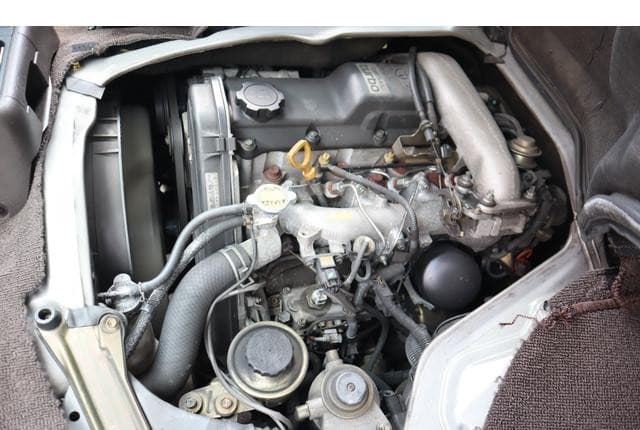 1996 Toyota HiAce JDM car for sale — photo 22 of 25