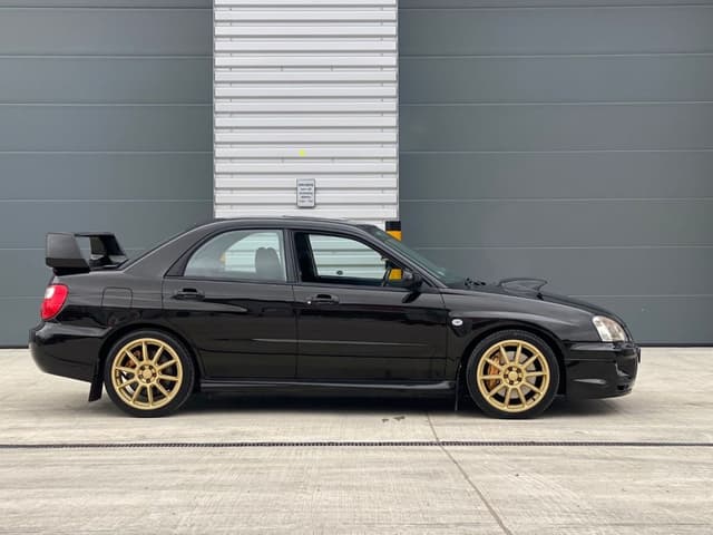 2004 Subaru Legacy JDM car for sale — photo 7 of 24