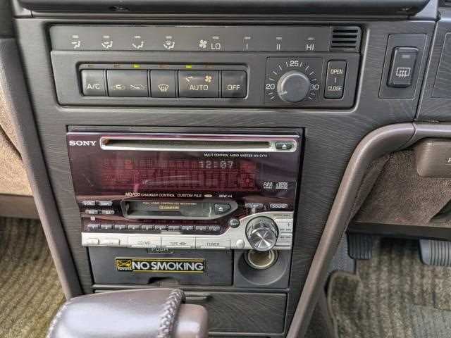1992 Toyota Cresta JDM car for sale — photo 15 of 20