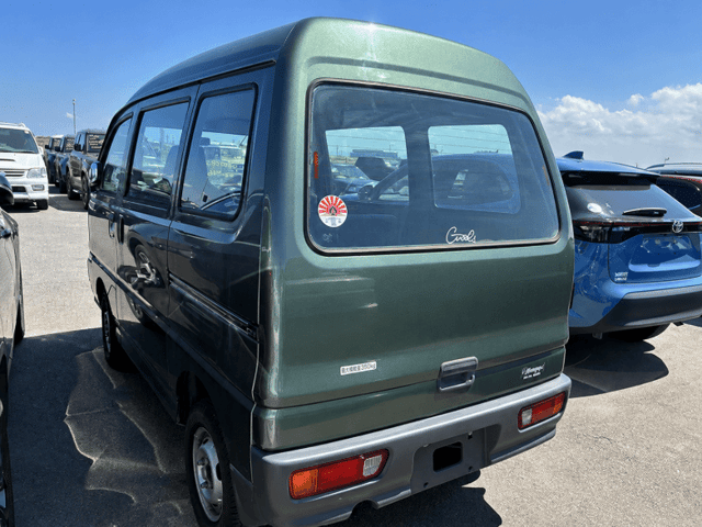 1998 Mitsubishi Minicab JDM car for sale — photo 2 of 7