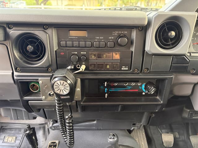 2001 Toyota Land Cruiser JDM car for sale — photo 15 of 18