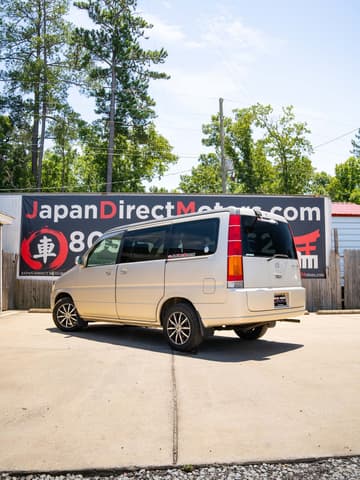 1999 Honda Stepwagon JDM car for sale — photo 2 of 15