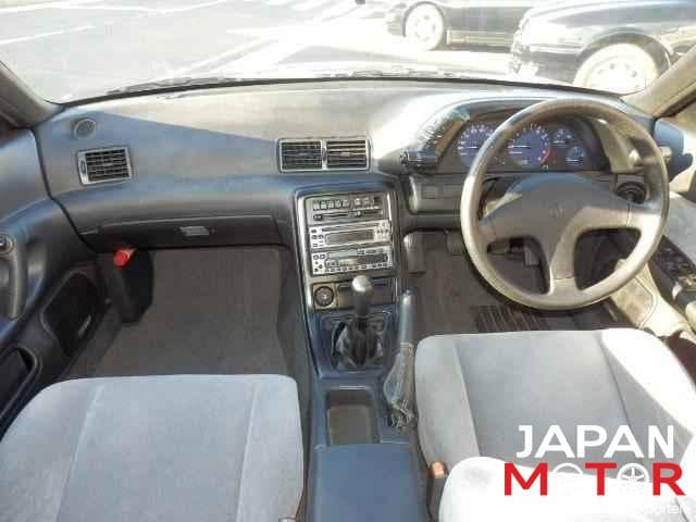 1990 Nissan Skyline JDM car for sale — photo 2 of 10