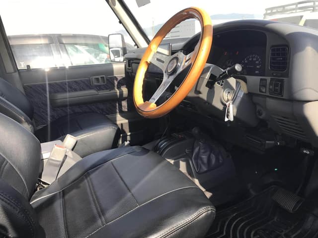 1994 Toyota Land Cruiser Prado JDM car for sale — photo 5 of 11