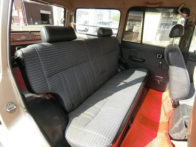 1985 Toyota Land Cruiser JDM car for sale — photo 15 of 25