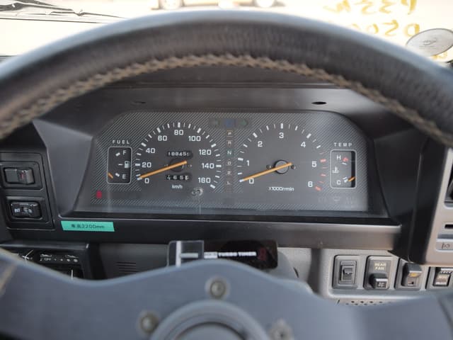 1994 Mitsubishi Delica JDM car for sale — photo 17 of 24