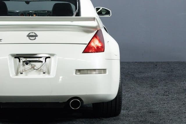 2004 Nissan Fairlady Z JDM car for sale — photo 9 of 18
