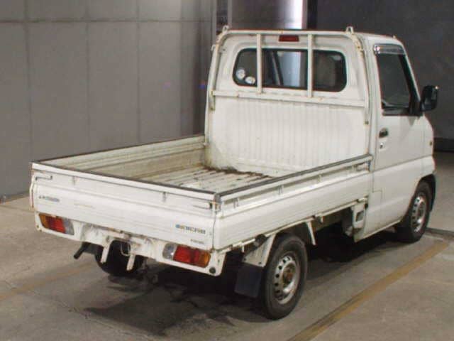 1999 Mitsubishi Minicab JDM car for sale — photo 2 of 7