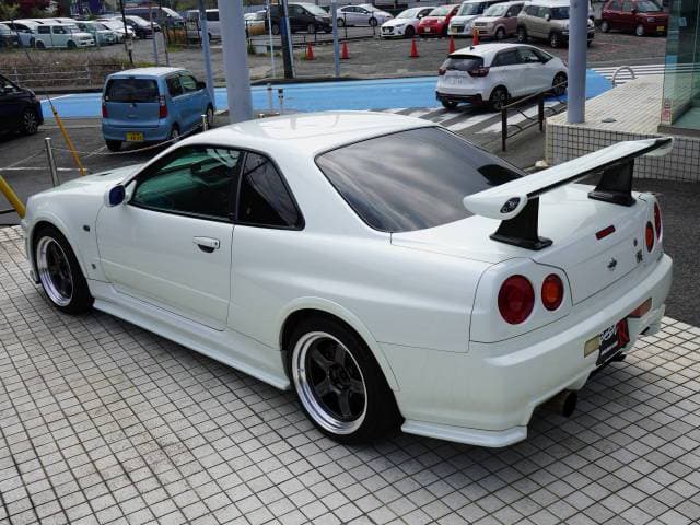 2001 Nissan Skyline JDM car for sale — photo 6 of 11