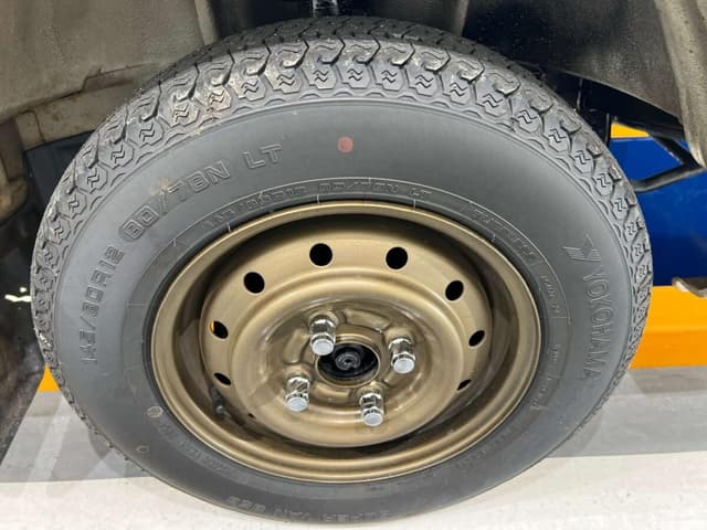 1996 Suzuki Carry JDM car for sale — photo 15 of 25