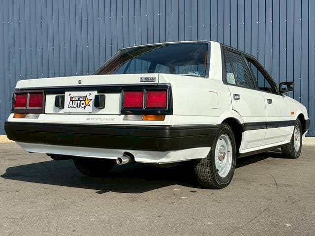 1985 Nissan Skyline JDM car for sale — photo 4 of 13