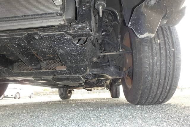 2007 Toyota Hilux Surf JDM car for sale — photo 14 of 56
