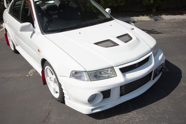 1999 Mitsubishi Lancer Evolution JDM car for sale — photo 16 of 25