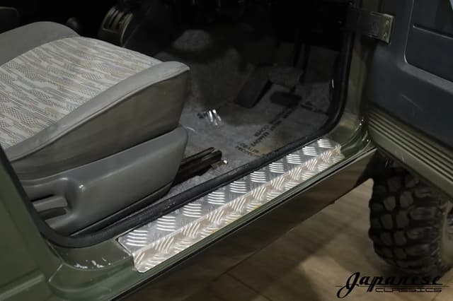 1996 Suzuki Jimny JDM car for sale — photo 16 of 25