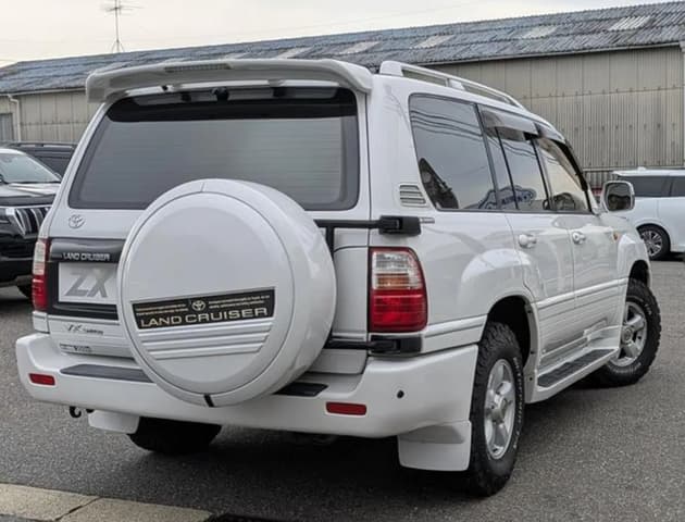 2001 Toyota Land Cruiser JDM car for sale — photo 3 of 18