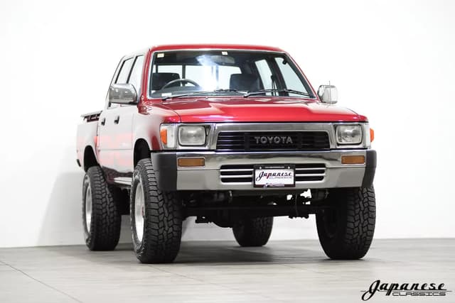 1990 Toyota Hilux JDM car for sale — photo 3 of 25