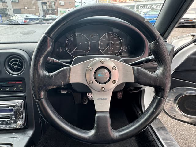 1992 Mazda Roadster (Eunos Roadster / MX-5) JDM car for sale — photo 25 of 25