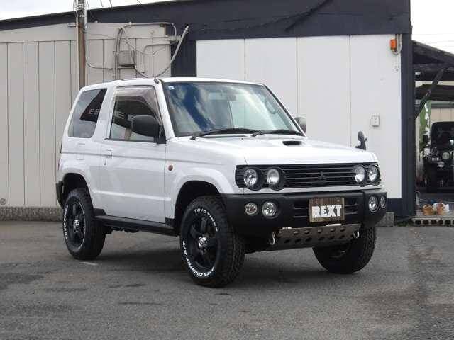 2001 Mitsubishi Pajero Mini JDM car for sale — photo 6 of 20