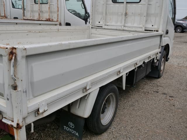 2001 Toyota Dyna JDM car for sale — photo 14 of 25