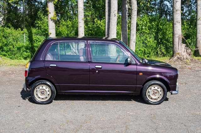 2000 Daihatsu Mira JDM car for sale — photo 8 of 10