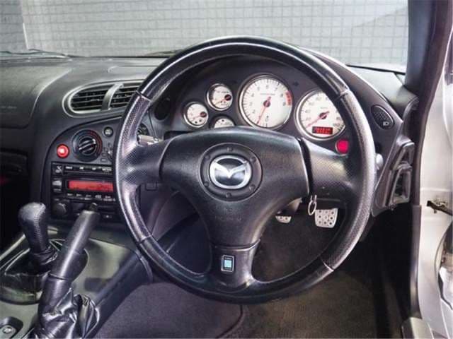 2002 Mazda RX-7 JDM car for sale — photo 16 of 25