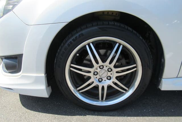 2009 Subaru Legacy JDM car for sale — photo 9 of 25