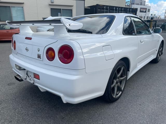 2000 Nissan Skyline JDM car for sale — photo 4 of 15