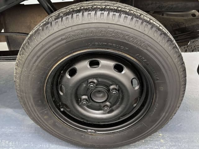 2001 Daihatsu Hijet JDM car for sale — photo 20 of 25