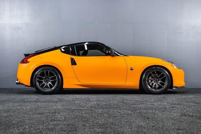 2011 Nissan Fairlady Z JDM car for sale — photo 8 of 10