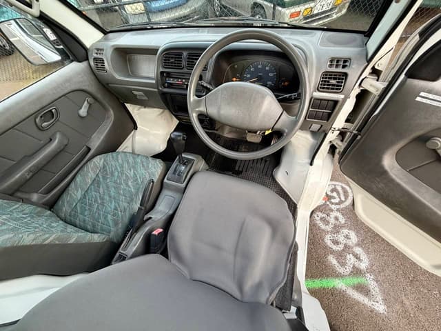 2000 Suzuki Carry JDM car for sale — photo 17 of 25
