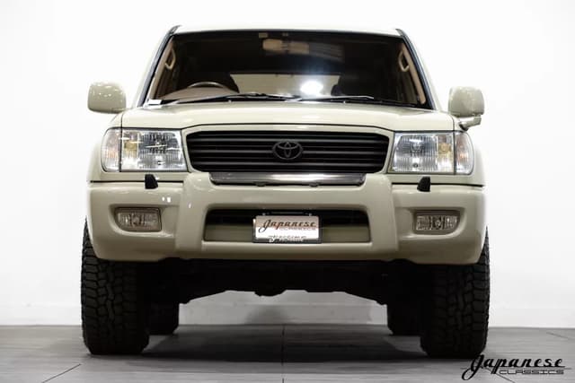 1998 Toyota Land Cruiser JDM car for sale — photo 2 of 25