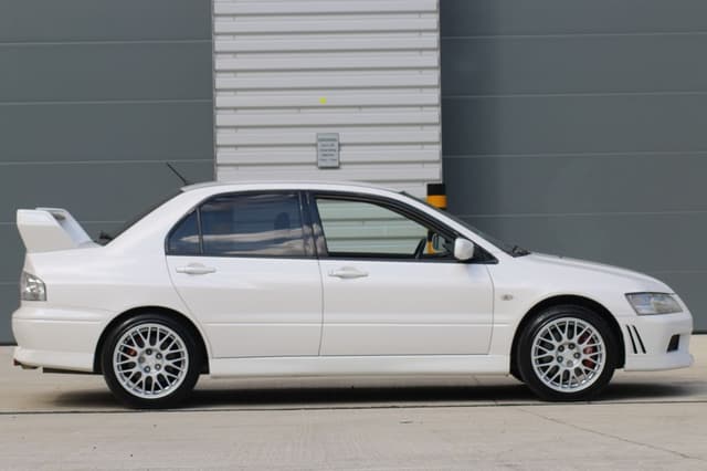 2002 Mitsubishi Lancer Evolution JDM car for sale — photo 7 of 25
