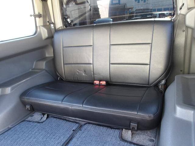 1998 Suzuki Jimny JDM car for sale — photo 12 of 20
