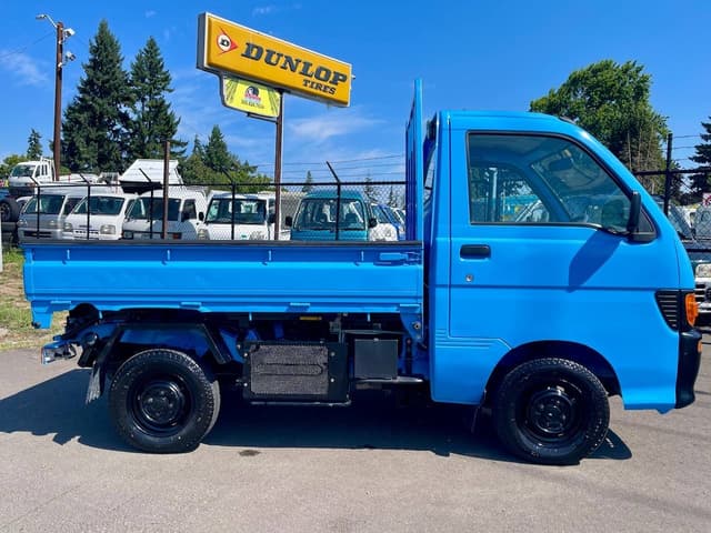1998 Daihatsu Hijet JDM car for sale — photo 23 of 25