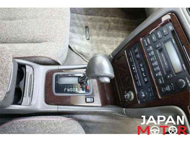 1998 Toyota Mark II JDM car for sale — photo 10 of 16
