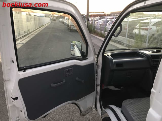 2000 Daihatsu Hijet JDM car for sale — photo 8 of 22